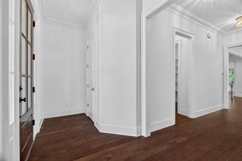 5 bedroom, 4 bathroom, 3,927 sq ft single family residence for sale at 12895 Cogburn Overlook, Alpharetta, GA 30004 — photo 8