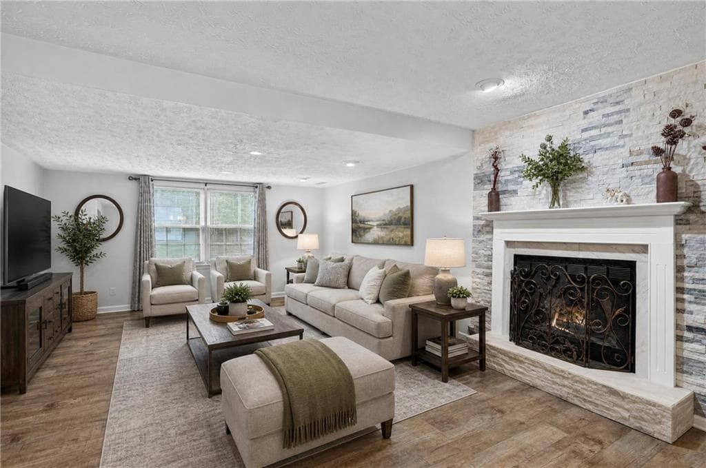 4 bedroom, 3 bathroom, 2,012 sq ft single family residence for sale at 757 S Hileah Court, Lithonia, GA 30058 — photo 5