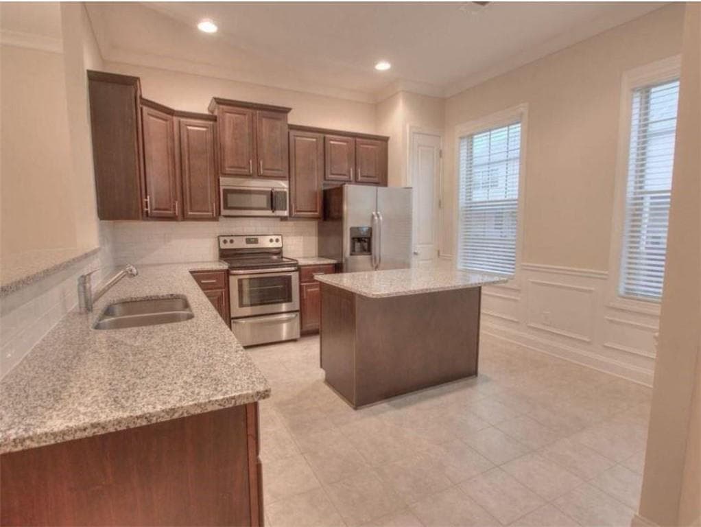 4 bedroom, 4 bathroom, 2,448 sq ft townhouse for rent at 2415 Tenor Lane, Alpharetta, GA 30009 for $3,000 a month — photo 8