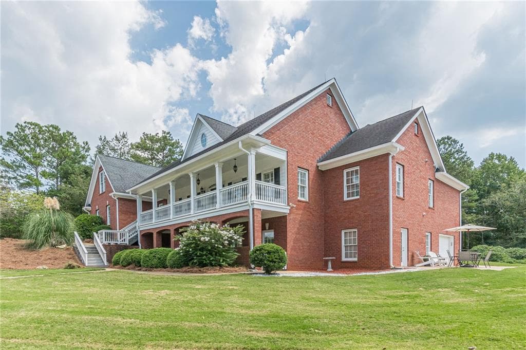 6 bedroom, 5 bathroom, 6,050 sq ft single family residence for sale at 5335 N Helton Road, Winston, GA 30187 — photo 2