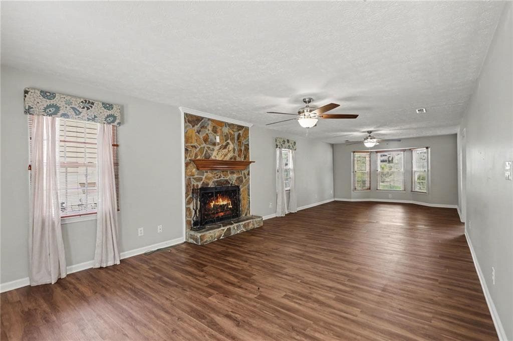 5 bedroom, 4 bathroom, 4,200 sq ft single family residence for sale at 111 Edgewater Way, Peachtree City, GA 30269 — photo 7