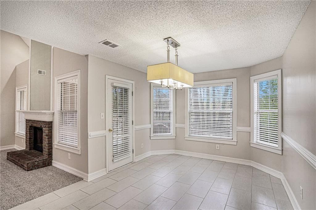 3 bedroom, 3 bathroom, 2,512 sq ft single family residence for sale at 322 FERNHILL Court, Jonesboro, GA 30236 — photo 10