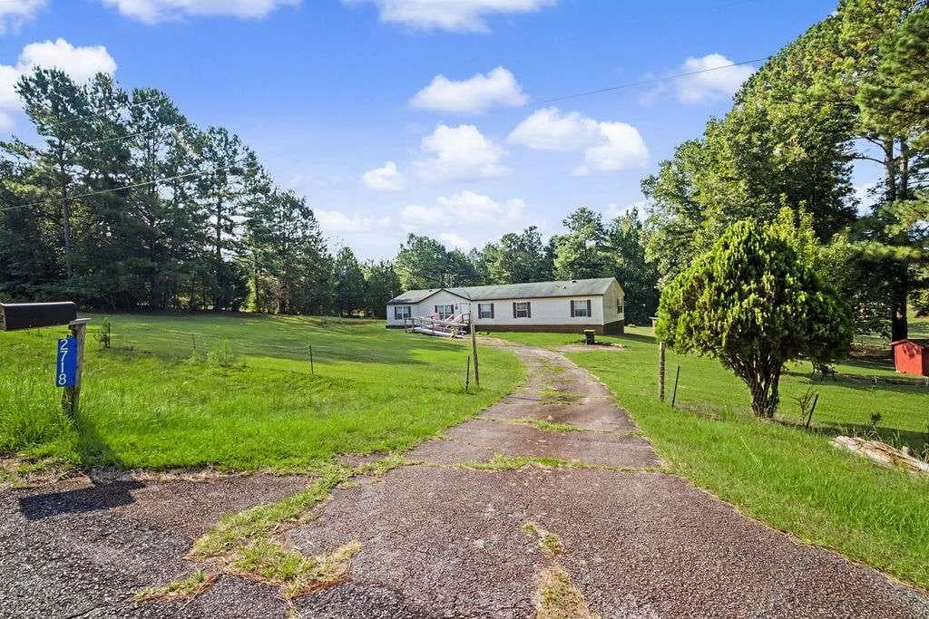 4 bedroom, 2 bathroom, 2,240 sq ft single family residence under contract at 2718 Triune Mill Road, Thomaston, GA 30286