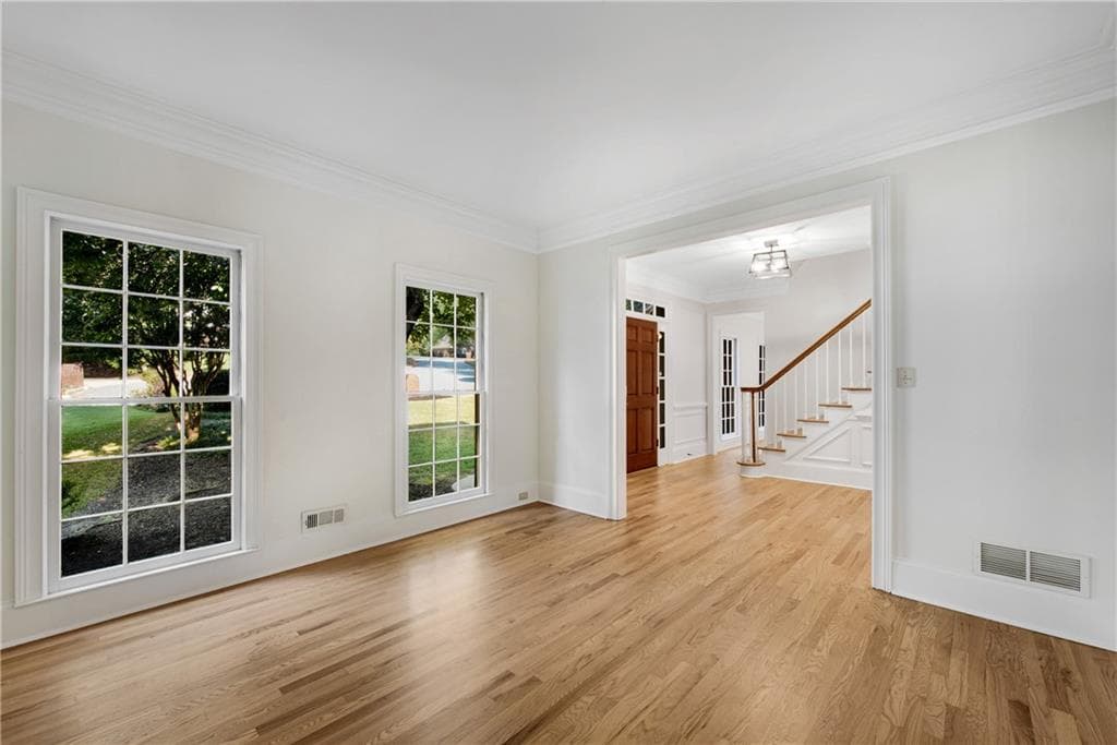 6 bedroom, 5 bathroom, 4,058 sq ft single family residence for sale at 750 Arkwith Way, Alpharetta, GA 30022 — photo 7