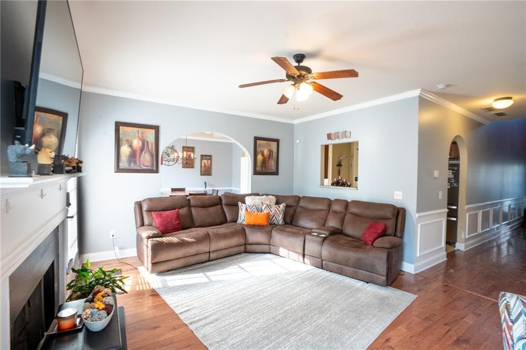 4 bedroom, 3 bathroom, 2,202 sq ft single family residence for sale at 5664 Grande River Road, Atlanta, GA 30349 — photo 6
