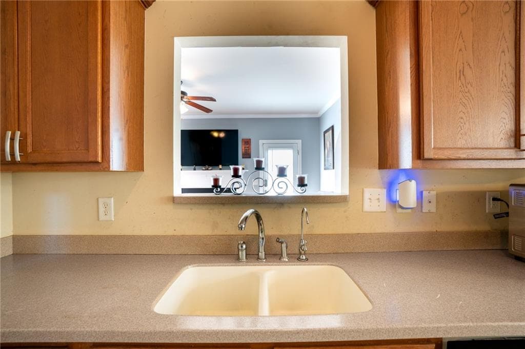 4 bedroom, 3 bathroom, 2,202 sq ft single family residence for sale at 5664 Grande River Road, Atlanta, GA 30349 — photo 8