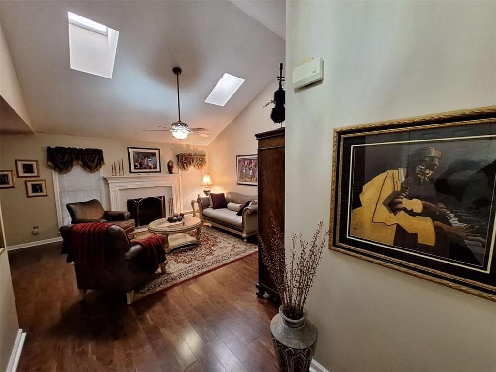 3 bedroom, 2 bathroom, 1,389 sq ft single family residence for sale at 3335 Rock Creek Drive, Rex, GA 30273 — photo 3