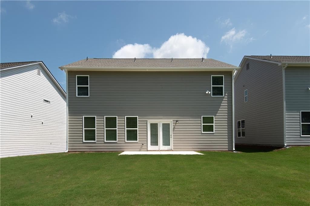 5 bedroom, 4 bathroom, 2,562 sq ft single family residence for sale at 5597 Keswick Drive, Flowery Branch, GA 30542 — photo 2
