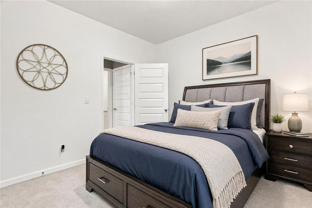 5 bedroom, 3 bathroom, 2,480 sq ft single family residence for sale at 1087 Rigby Court, Atlanta, GA 30354 — photo 9