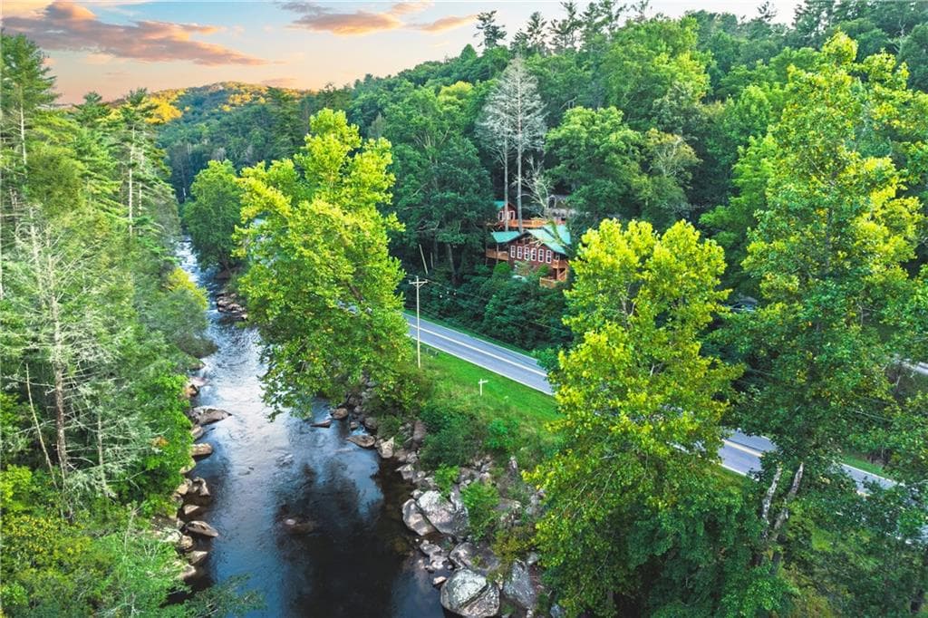 3 bedroom, 2 bathroom, 1,876 sq ft single family residence for sale at 55 River Bend Lane, Blue Ridge, GA 30513