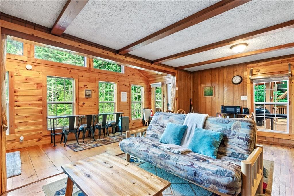 3 bedroom, 2 bathroom, 1,876 sq ft single family residence for sale at 55 River Bend Lane, Blue Ridge, GA 30513 — photo 6