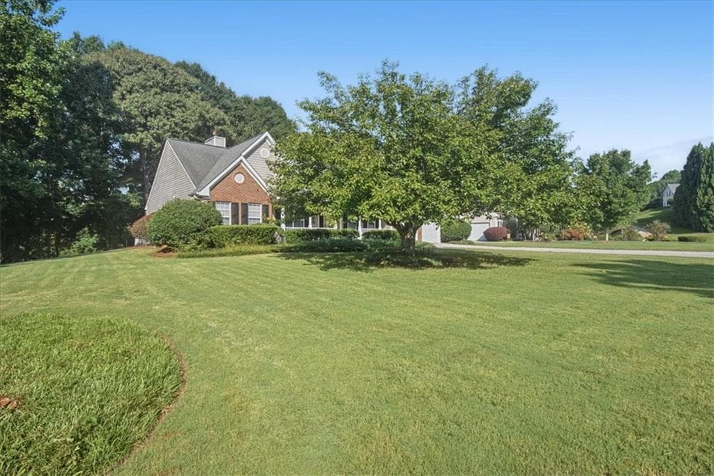 4 bedroom, 2 bathroom, 2,100 sq ft single family residence for sale at 295 Glenn Eagles Way, Hiram, GA 30141 — photo 3