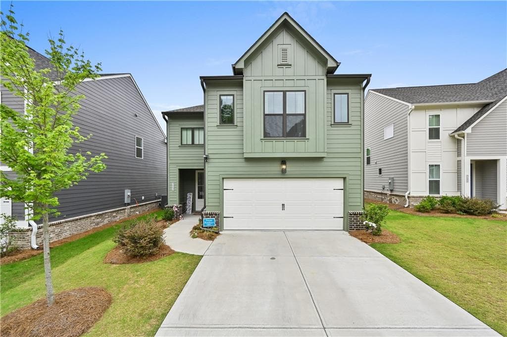 4 bedroom, 3 bathroom, 2,478 sq ft single family residence for sale at 3442 Adler Trail, Buford, GA 30519 — photo 2