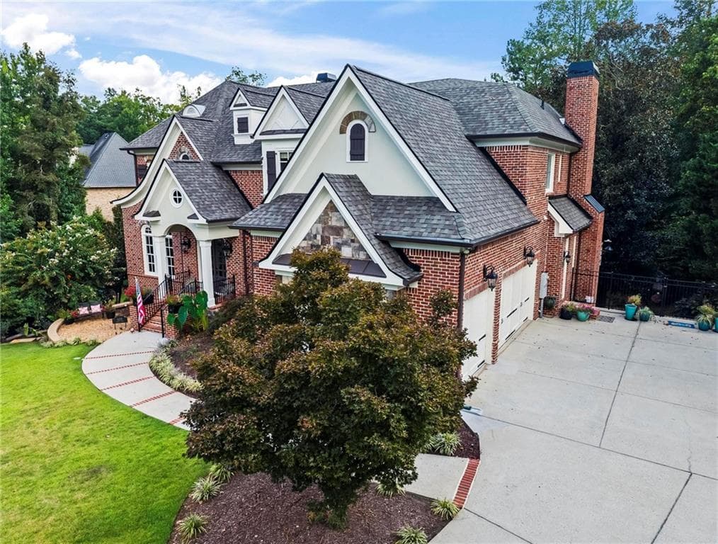 6 bedroom, 6 bathroom, 7,349 sq ft single family residence for sale at 1435 Lanier Court, Atlanta, GA 30319 — photo 3