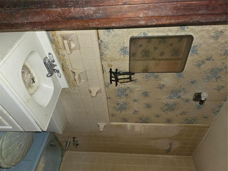 3 bedroom, 1 bathroom, 792 sq ft single family residence for sale at 1436 Jones Lane, Americus, GA 31719 — photo 6
