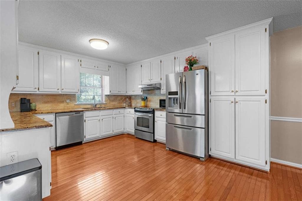 3 bedroom, 2 bathroom, 1,980 sq ft single family residence for sale at 437 Goat Road, Resaca, GA 30735 — photo 9
