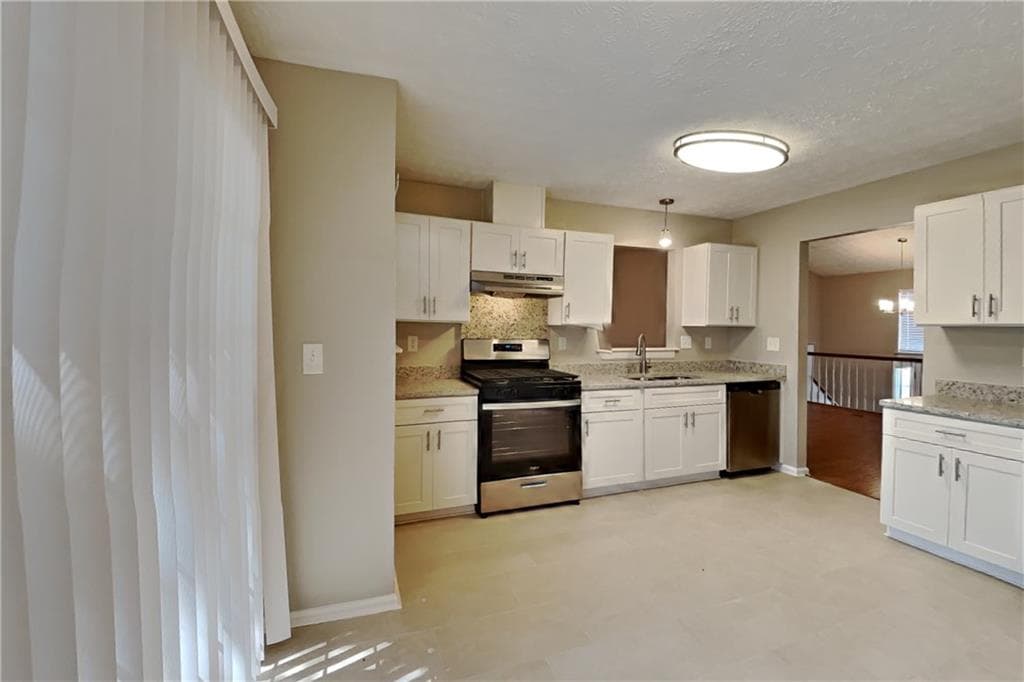 4 bedroom, 3 bathroom, 2,230 sq ft single family residence for rent at 3544 Willgrove Way, Duluth, GA 30096 for $2,550 a month — photo 6
