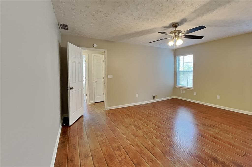 4 bedroom, 3 bathroom, 2,230 sq ft single family residence for rent at 3544 Willgrove Way, Duluth, GA 30096 for $2,550 a month — photo 8
