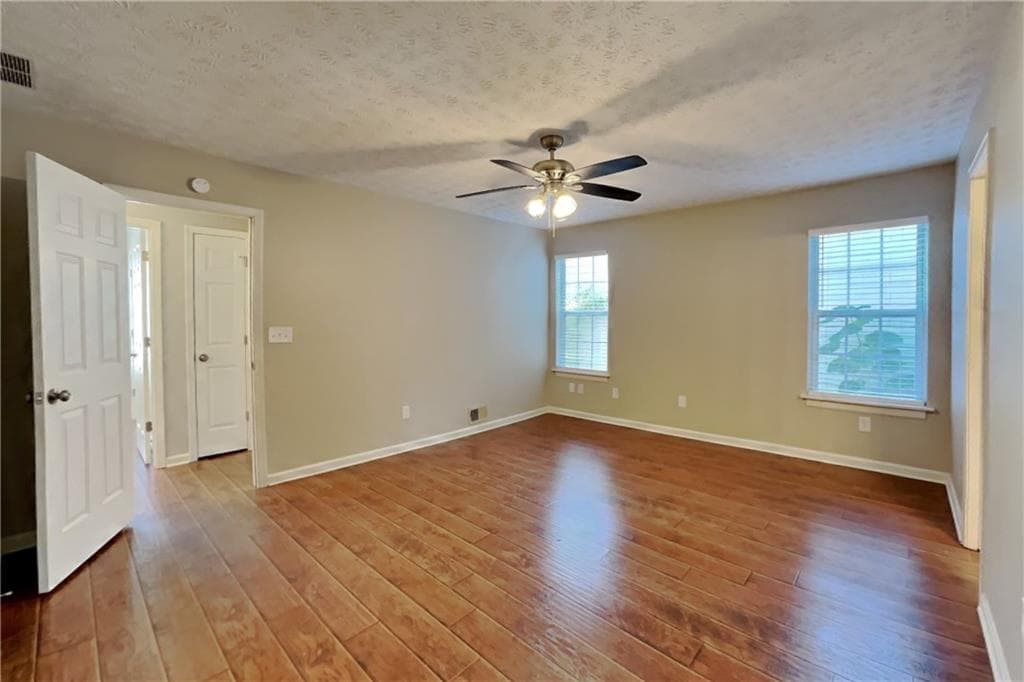 4 bedroom, 3 bathroom, 2,230 sq ft single family residence for rent at 3544 Willgrove Way, Duluth, GA 30096 for $2,550 a month — photo 9