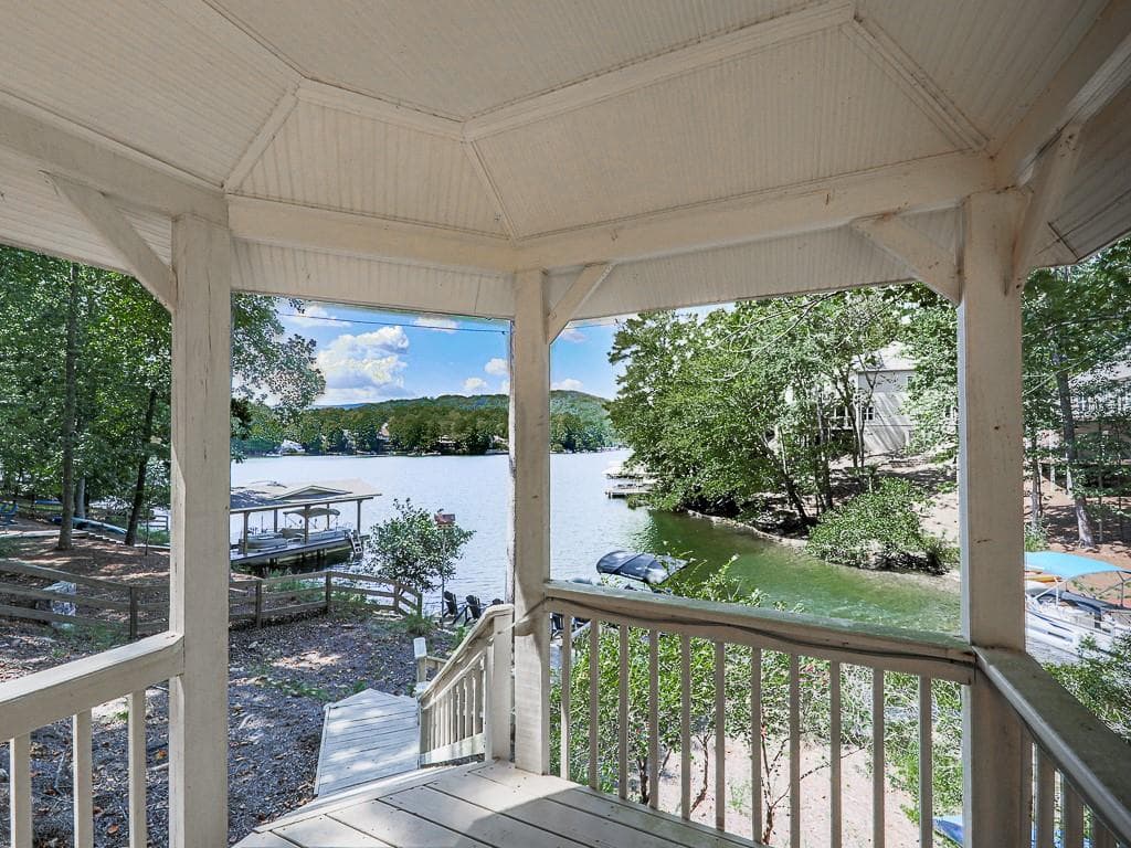 3 bedroom, 4 bathroom, 1,754 sq ft single family residence for sale at 122 Douglas Fir Drive, Waleska, GA 30183 — photo 9