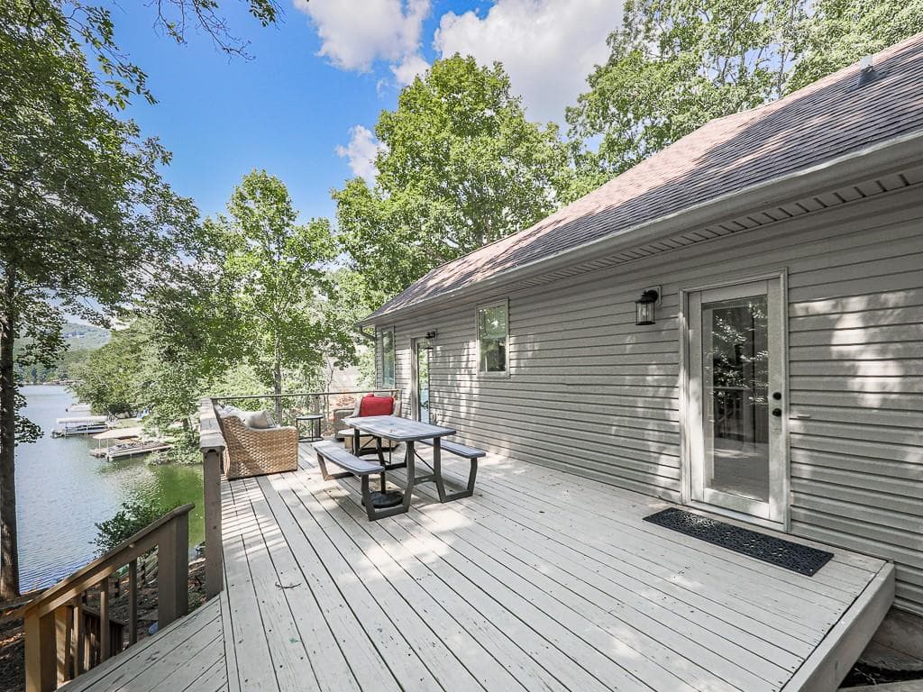 3 bedroom, 4 bathroom, 1,754 sq ft single family residence for sale at 122 Douglas Fir Drive, Waleska, GA 30183 — photo 6