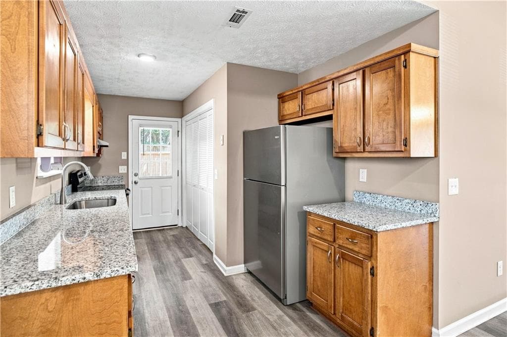 3 bedroom, 2 bathroom, 1,118 sq ft single family residence for rent at 6985 Crooked O Trail, Gainesville, GA 30506 for $1,700 a month — photo 7