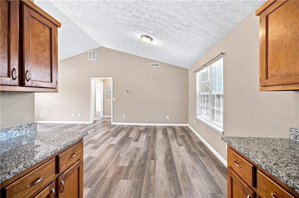 3 bedroom, 2 bathroom, 1,118 sq ft single family residence for rent at 6985 Crooked O Trail, Gainesville, GA 30506 for $1,700 a month — photo 9