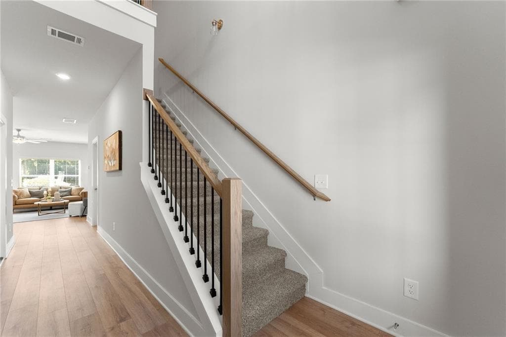 3 bedroom, 3 bathroom, 1,889 sq ft townhouse for sale at 99 Maple Trail, Dawsonville, GA 30534 — photo 6