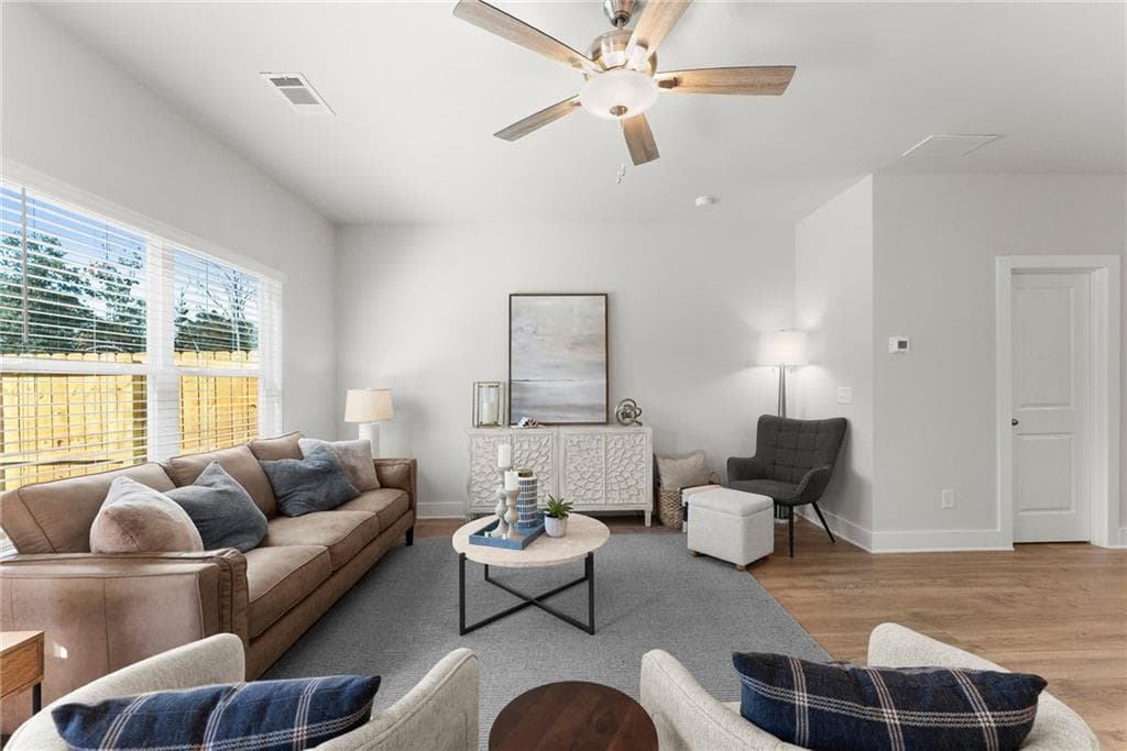 3 bedroom, 3 bathroom, 1,889 sq ft townhouse for sale at 99 Maple Trail, Dawsonville, GA 30534 — photo 8
