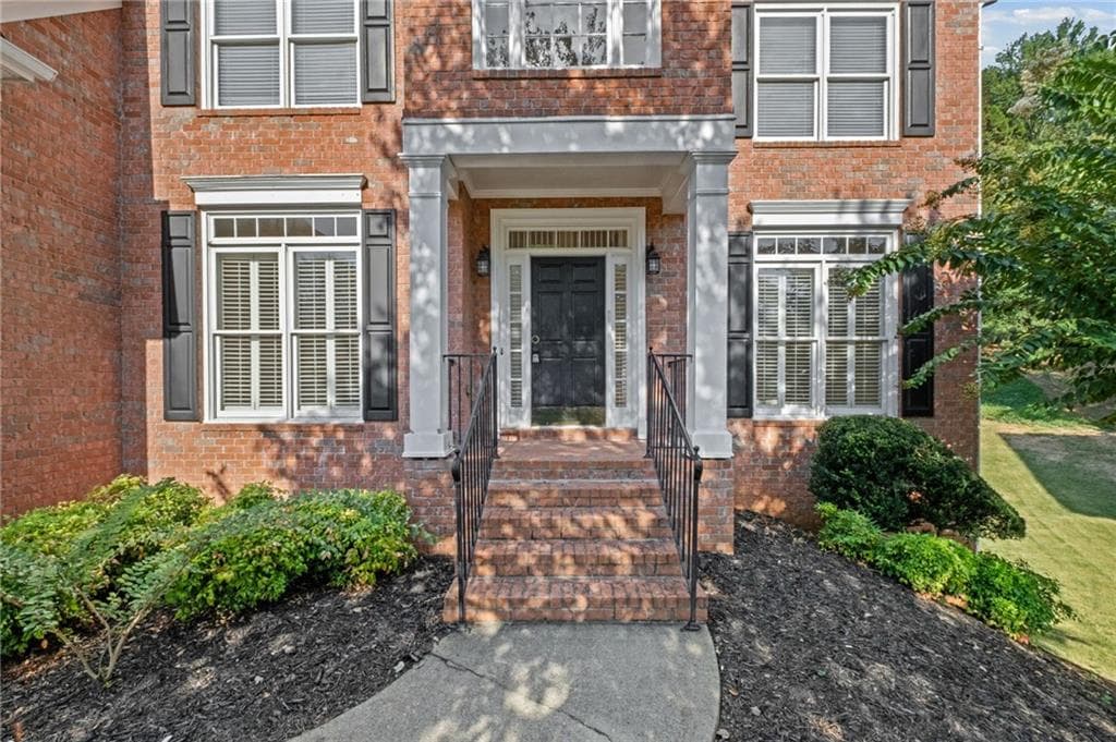 6 bedroom, 4 bathroom, 3,710 sq ft single family residence under contract at 3524 Bonaire Bluff, Marietta, GA 30066 — photo 5