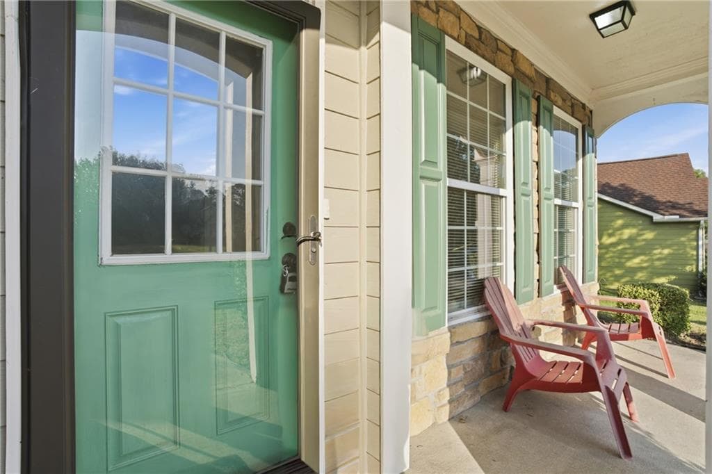4 bedroom, 3 bathroom, 2,952 sq ft single family residence for sale at 7174 Flagstone Place, Union City, GA 30291 — photo 5