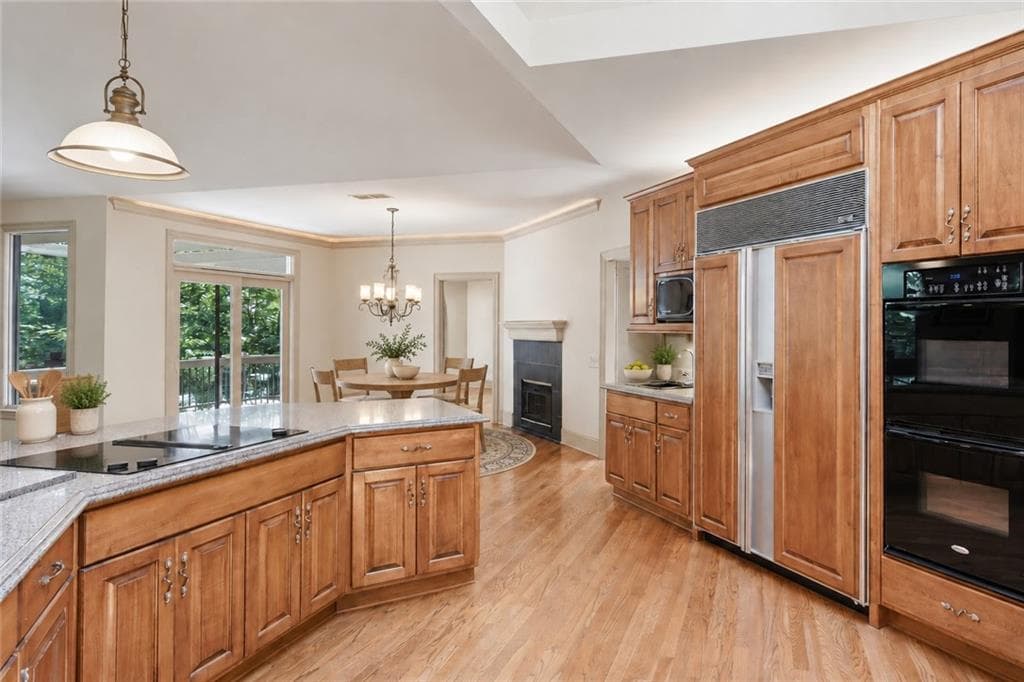 4 bedroom, 4 bathroom, 4,005 sq ft single family residence for sale at 532 Cherokee Trail, Big Canoe, GA 30143 — photo 8