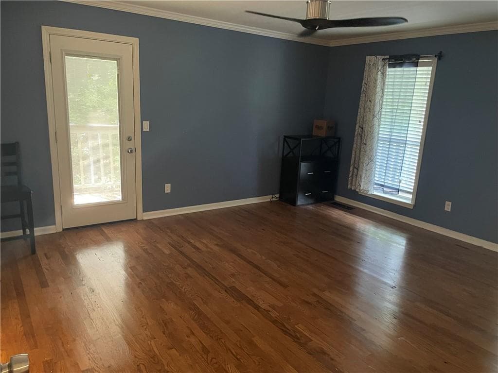 4 bedroom, 3 bathroom, 2,610 sq ft single family residence for sale at 254 Amsterdam Way, Dallas, GA 30132 — photo 5