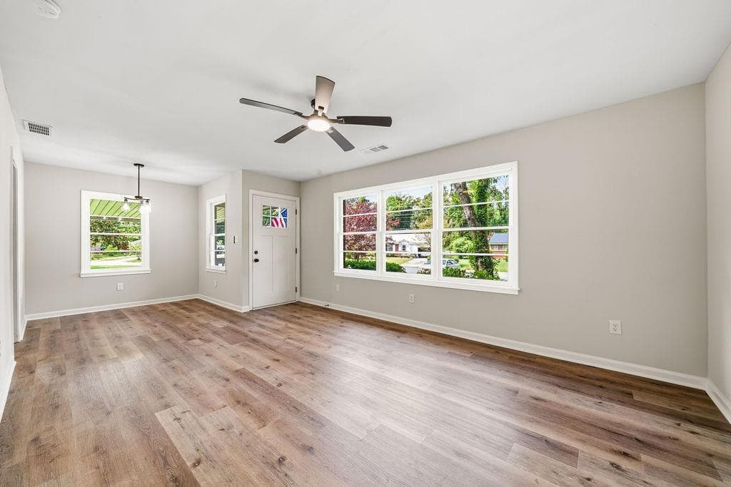 3 bedroom, 1 bathroom, 908 sq ft single family residence for sale at 20 Plymouth Road, Rome, GA 30165 — photo 4