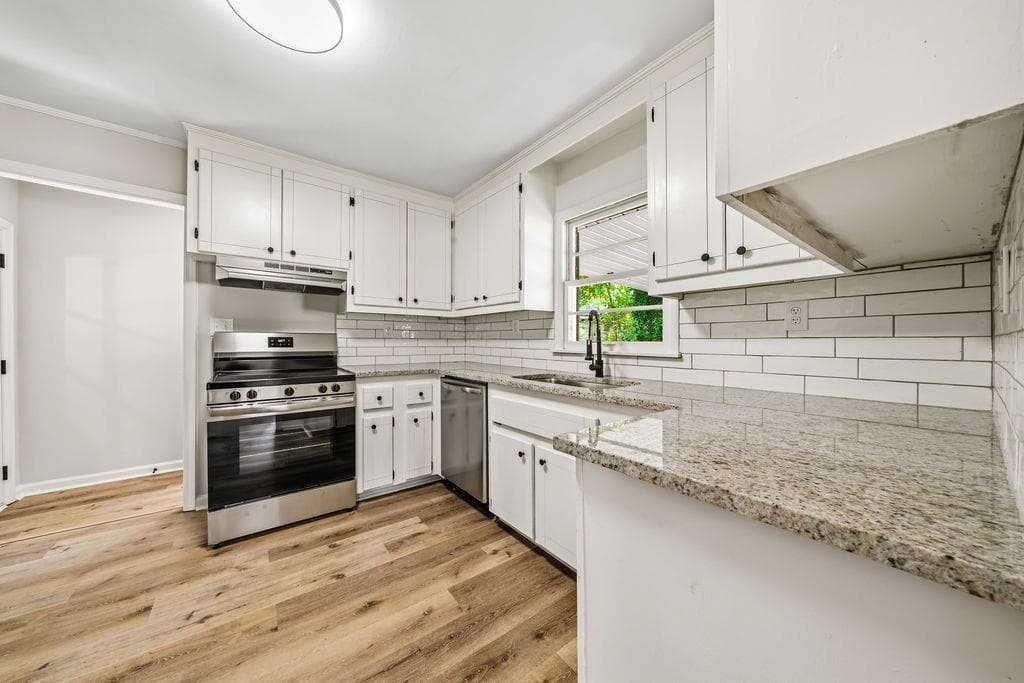 3 bedroom, 1 bathroom, 908 sq ft single family residence for sale at 20 Plymouth Road, Rome, GA 30165 — photo 6