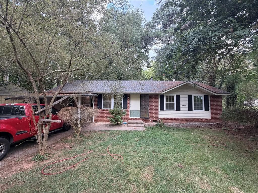 4 bedroom, 1 bathroom, 1,757 sq ft single family residence for sale at 4429 Glade Road, Forest Park, GA 30297