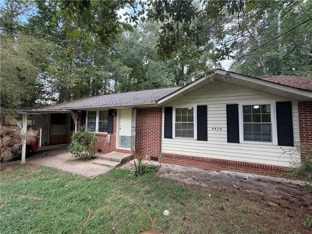 4 bedroom, 1 bathroom, 1,757 sq ft single family residence for sale at 4429 Glade Road, Forest Park, GA 30297 — photo 2