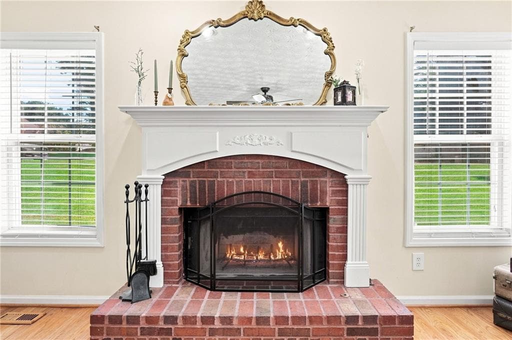 5 bedroom, 4 bathroom, 3,308 sq ft single family residence for sale at 5821 Silverthorn Drive, Flowery Branch, GA 30542 — photo 9