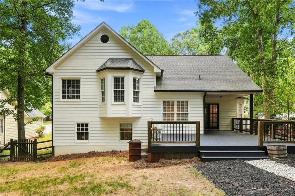 4 bedroom, 2 bathroom, 1,669 sq ft single family residence under contract at 657 Wedgewood Drive, Woodstock, GA 30189 — photo 6