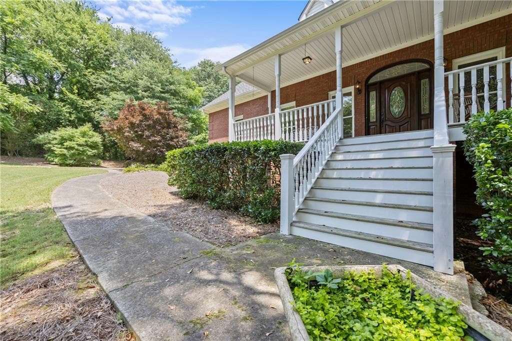 5 bedroom, 4 bathroom, 4,800 sq ft single family residence for sale at 3651 Chandler Haulk Road, Loganville, GA 30052 — photo 7