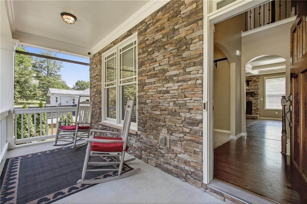 5 bedroom, 4 bathroom, 2,745 sq ft single family residence for sale at 5101 Acworth Enclave Drive, Acworth, GA 30101 — photo 3