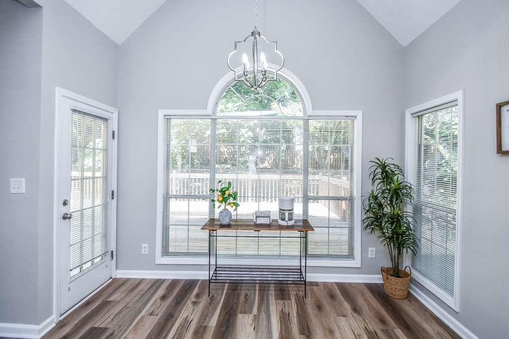 4 bedroom, 2 bathroom, 1,913 sq ft single family residence under contract at 104 Sweetbriar Walk, Stockbridge, GA 30281 — photo 10
