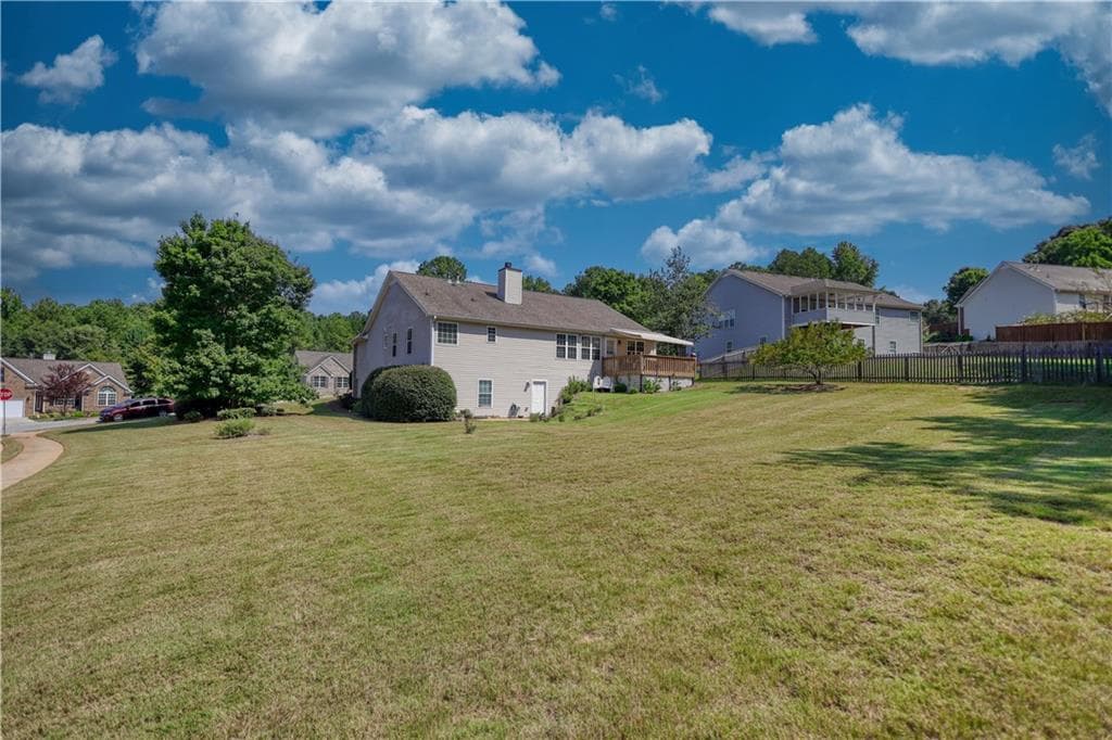 4 bedroom, 2 bathroom, 2,683 sq ft single family residence for sale at 1230 Morgans Run, Monroe, GA 30656 — photo 5