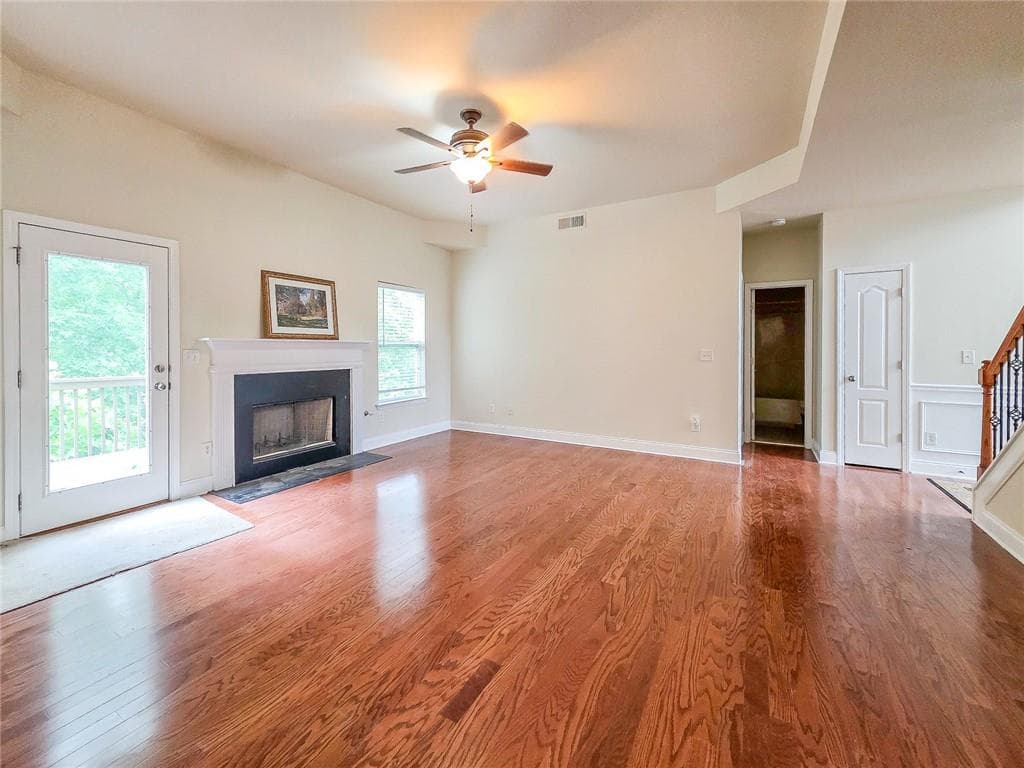 6 bedroom, 4 bathroom, 4,368 sq ft single family residence for sale at 1495 Rocky Shoals Lane, Suwanee, GA 30024 — photo 7
