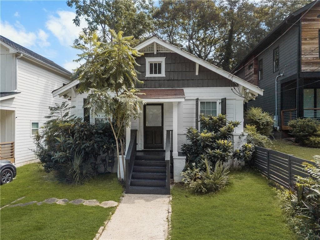3 bedroom, 2 bathroom, 1,230 sq ft single family residence for sale at 244 Laurel Avenue, Atlanta, GA 30314 — photo 1 of 31