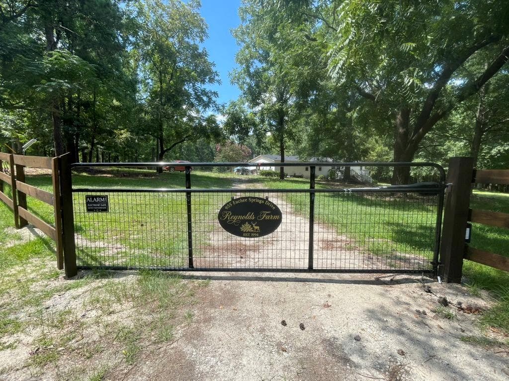3 bedroom, 2 bathroom single family residence under contract at 955 Euchee Springs Drive, Grovetown, GA 30813 — photo 5
