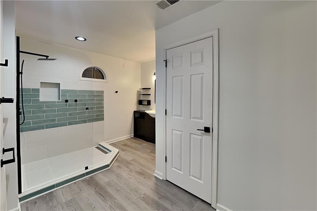 4 bedroom, 3 bathroom, 2,100 sq ft single family residence for rent at 4522 Inlet Road, Marietta, GA 30066 for $2,575 a month — photo 8