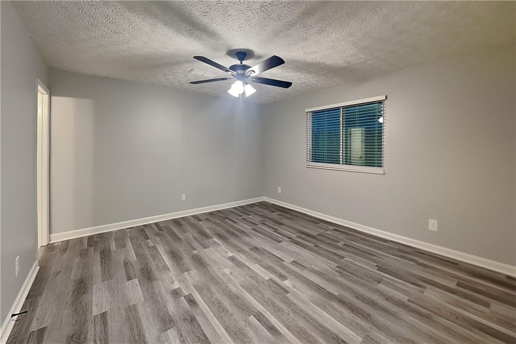 4 bedroom, 3 bathroom, 2,100 sq ft single family residence for rent at 4522 Inlet Road, Marietta, GA 30066 for $2,575 a month — photo 9
