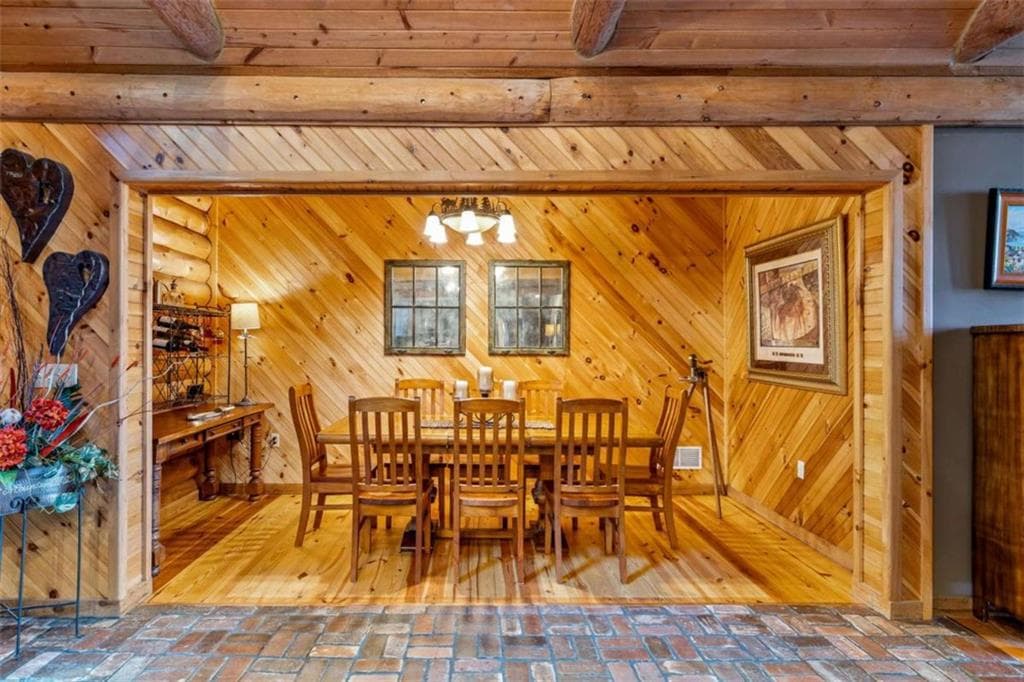 5 bedroom, 4 bathroom, 4,919 sq ft single family residence for sale at 260 Observation Lane, Blue Ridge, GA 30513 — photo 10