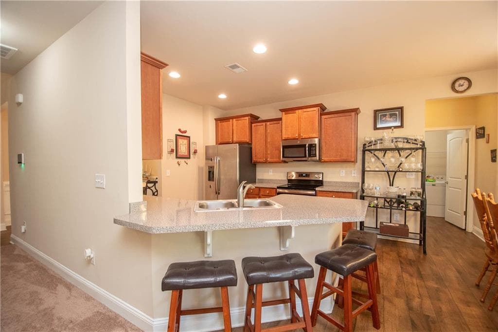 5 bedroom, 4 bathroom, 2,738 sq ft single family residence for sale at 244 Morrison trail, Hampton, GA 30228 — photo 10